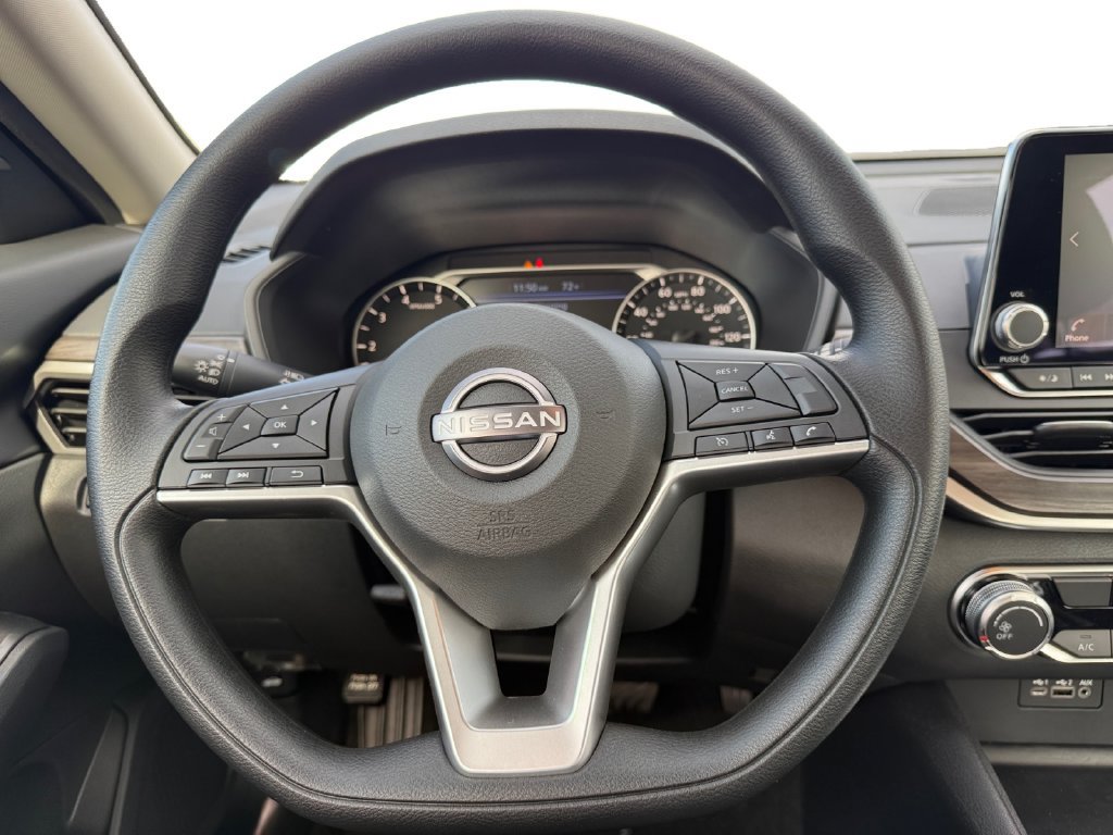 New 2026 Nissan Altima 2.5 SV FWD image 12