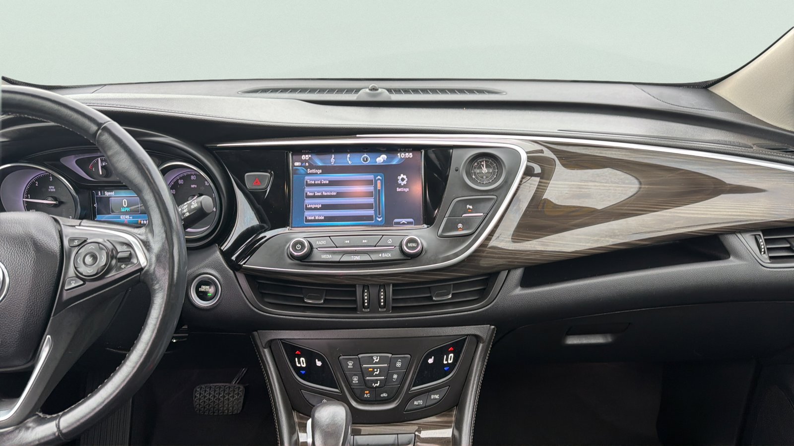 Used 2019 Buick Envision Essence FWD image 14
