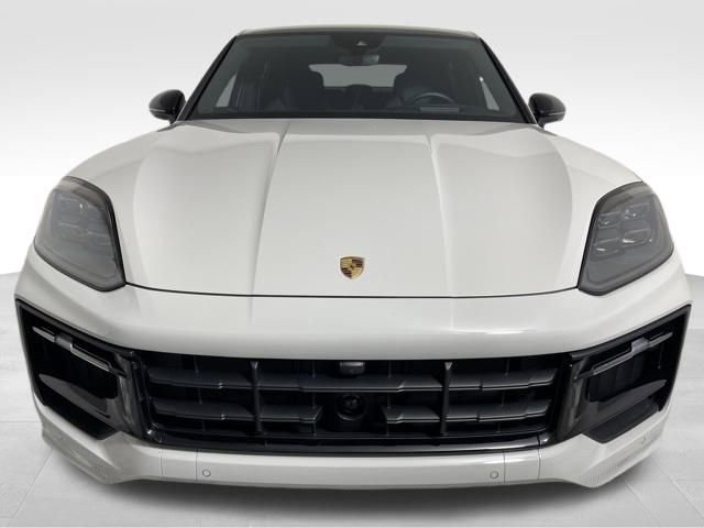 Used 2025 Porsche Cayenne GTS image 12