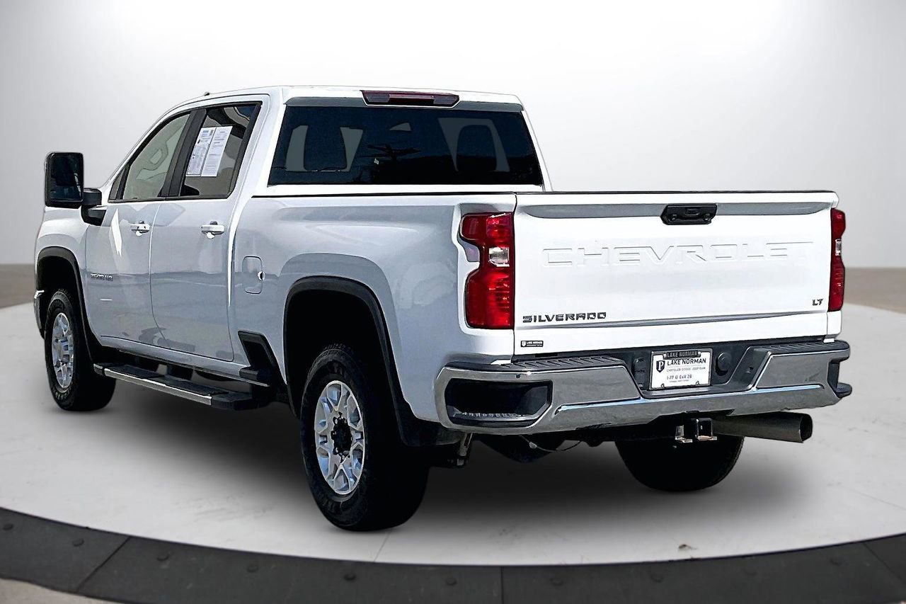 Used 2024 Chevrolet Silverado 2500 LT AWD/4WD image 7