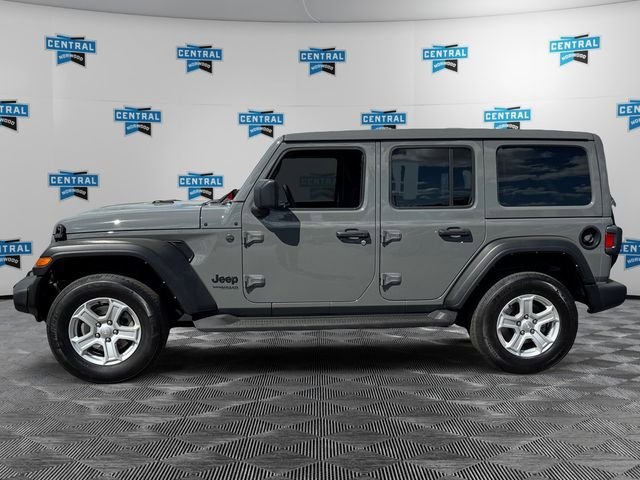 Certified 2022 Jeep Wrangler Unlimited Sport w/ Sun And Sound Package AWD/4WD image 3