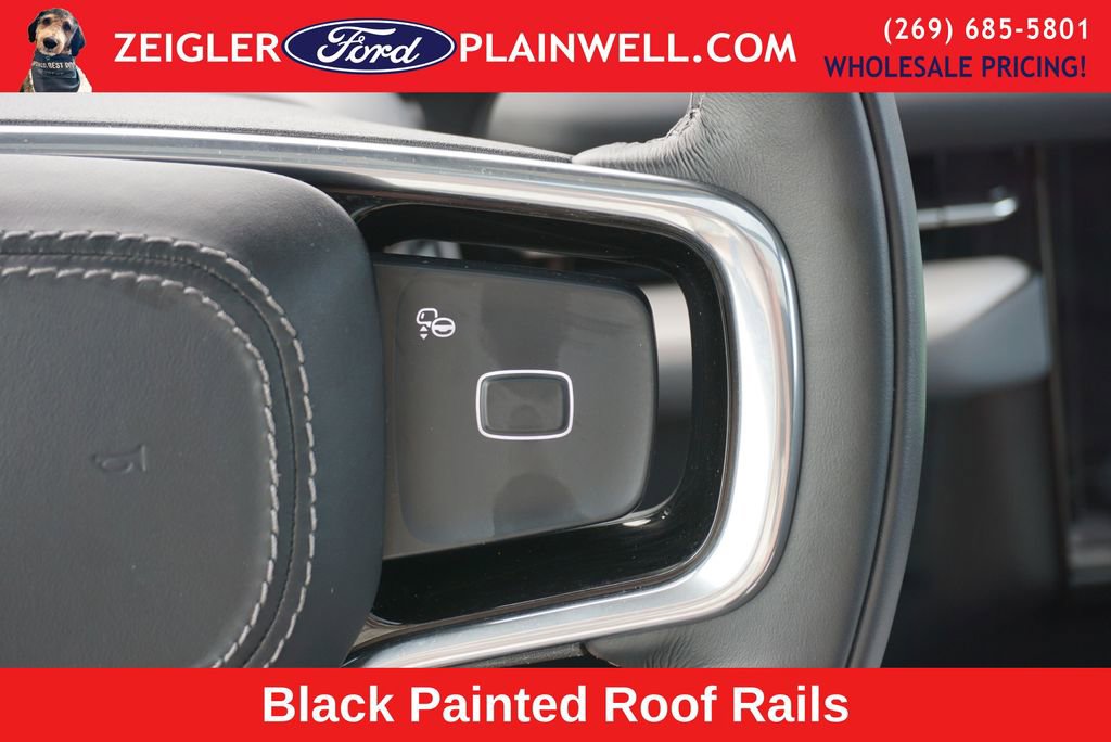 Used 2025 Lincoln Navigator Reserve w/ Jet Appearance Package image 30