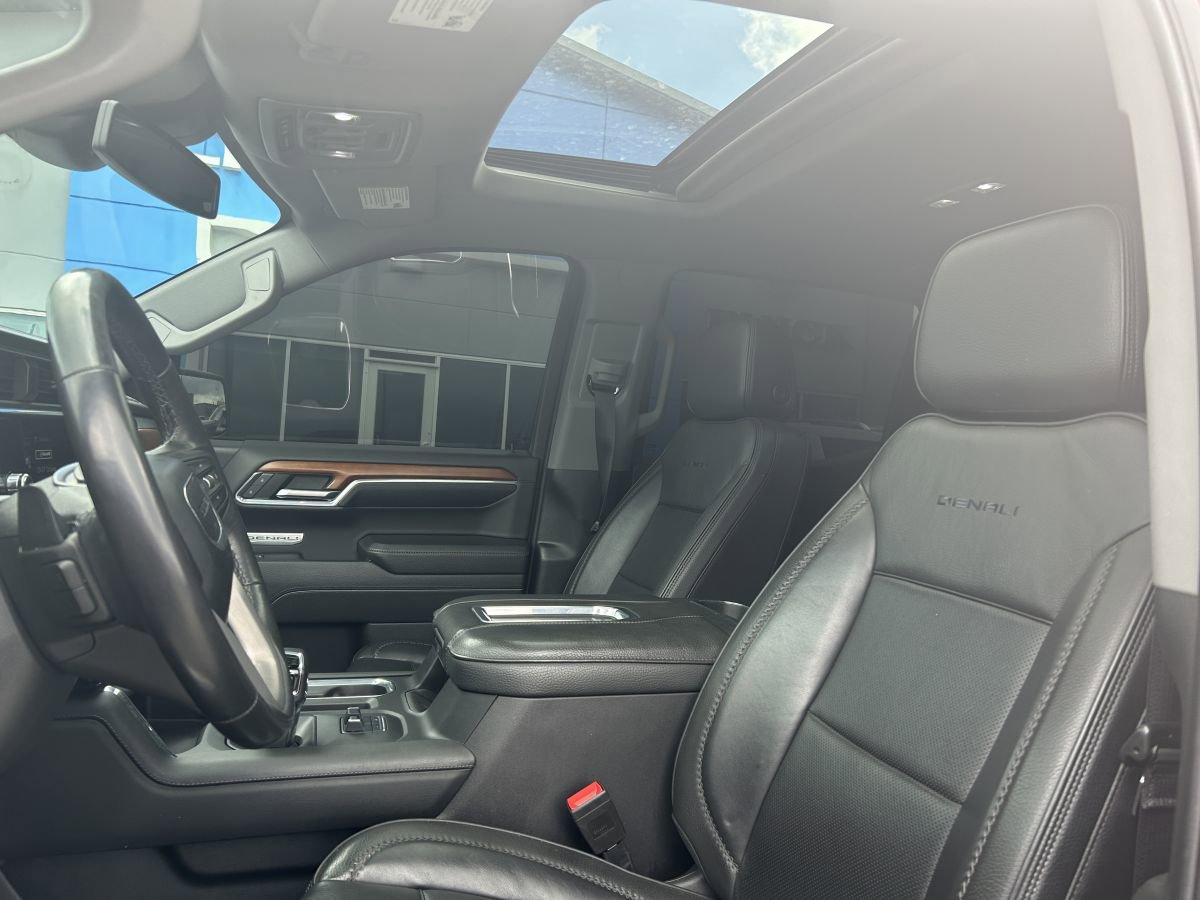 Used 2022 GMC Sierra 1500 Denali image 8