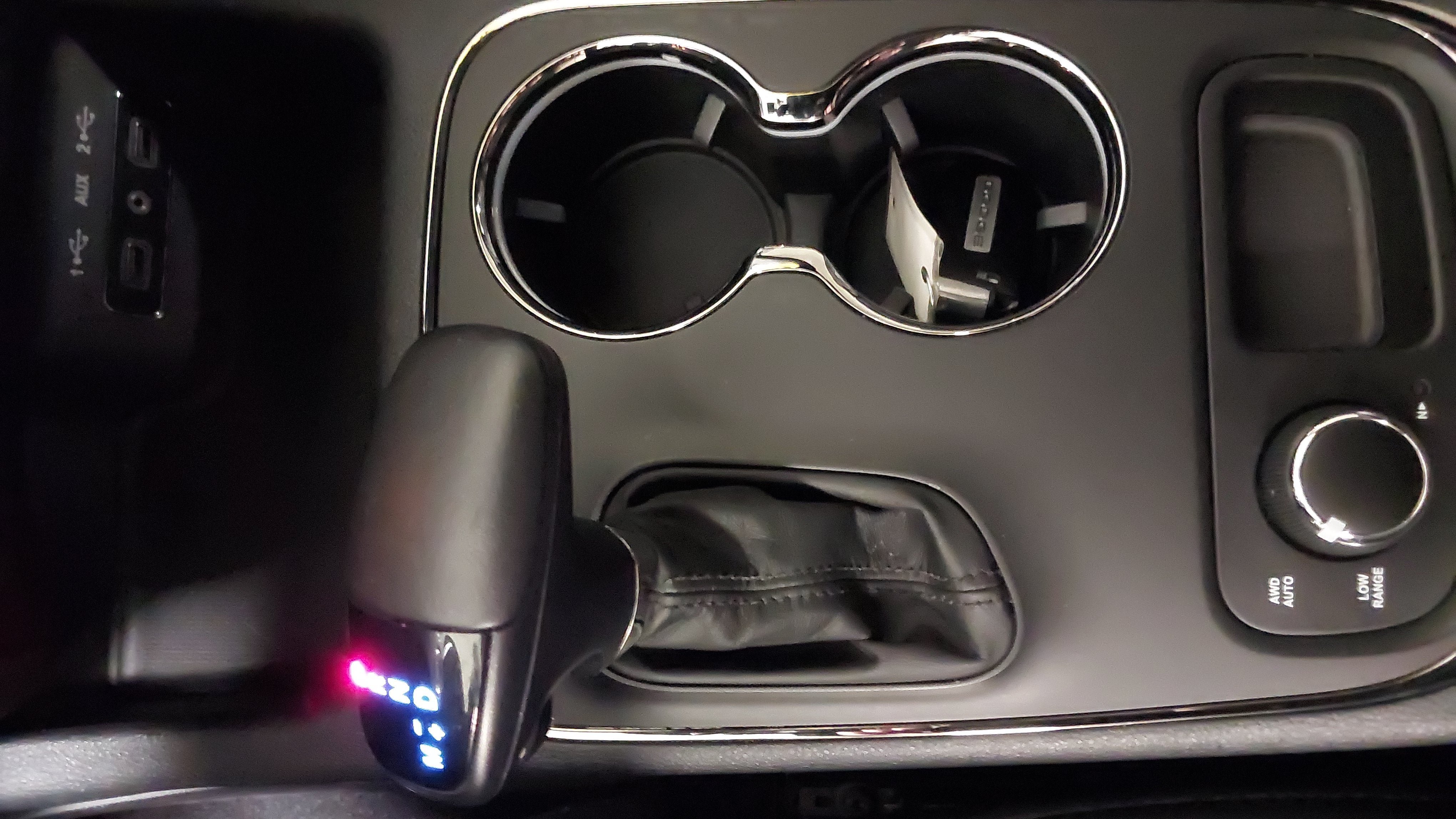 Used 2019 Dodge Durango R/T w/ Technology Group AWD/4WD image 22