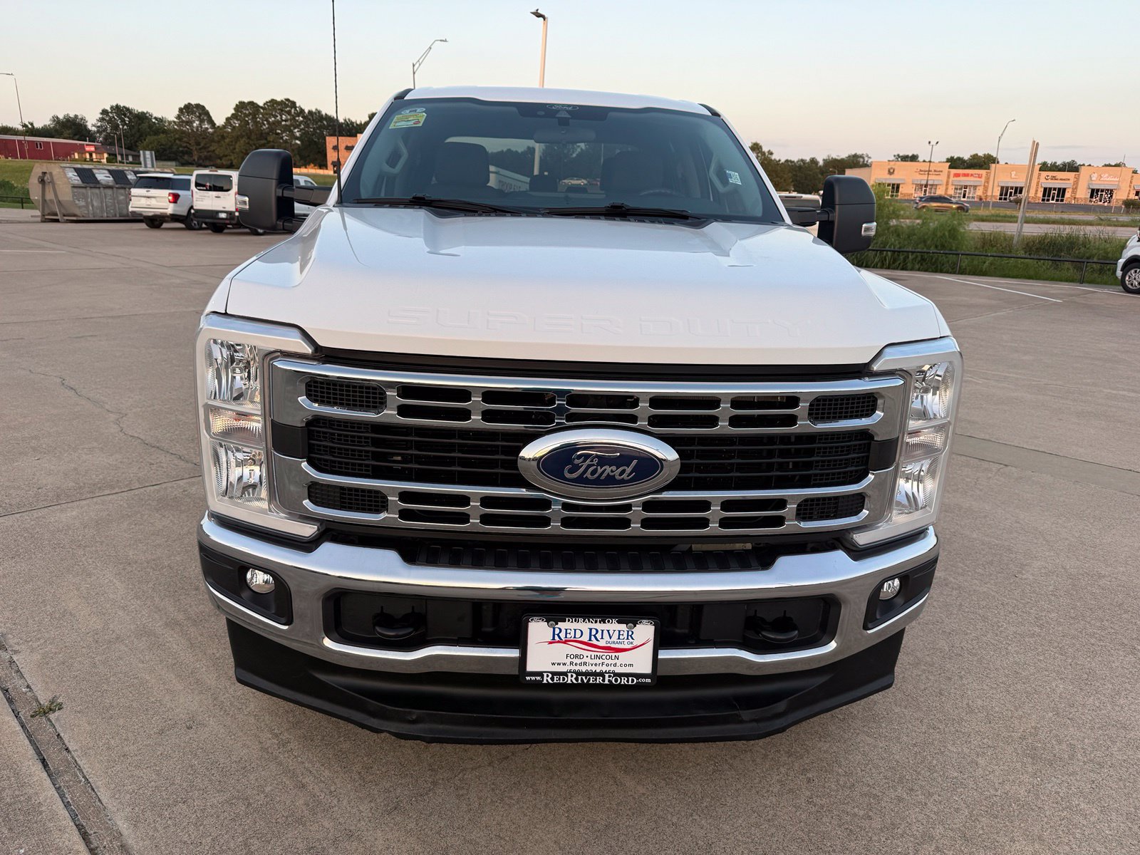 Used 2025 Ford F250 XLT AWD/4WD image 2