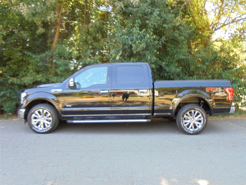 Used 2017 Ford F150 Lariat w/ Equipment Group 502A Luxury image 2
