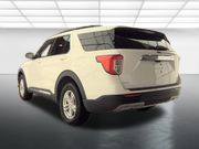Used 2023 Ford Explorer XLT w/ Equipment Group 202A AWD/4WD image 4