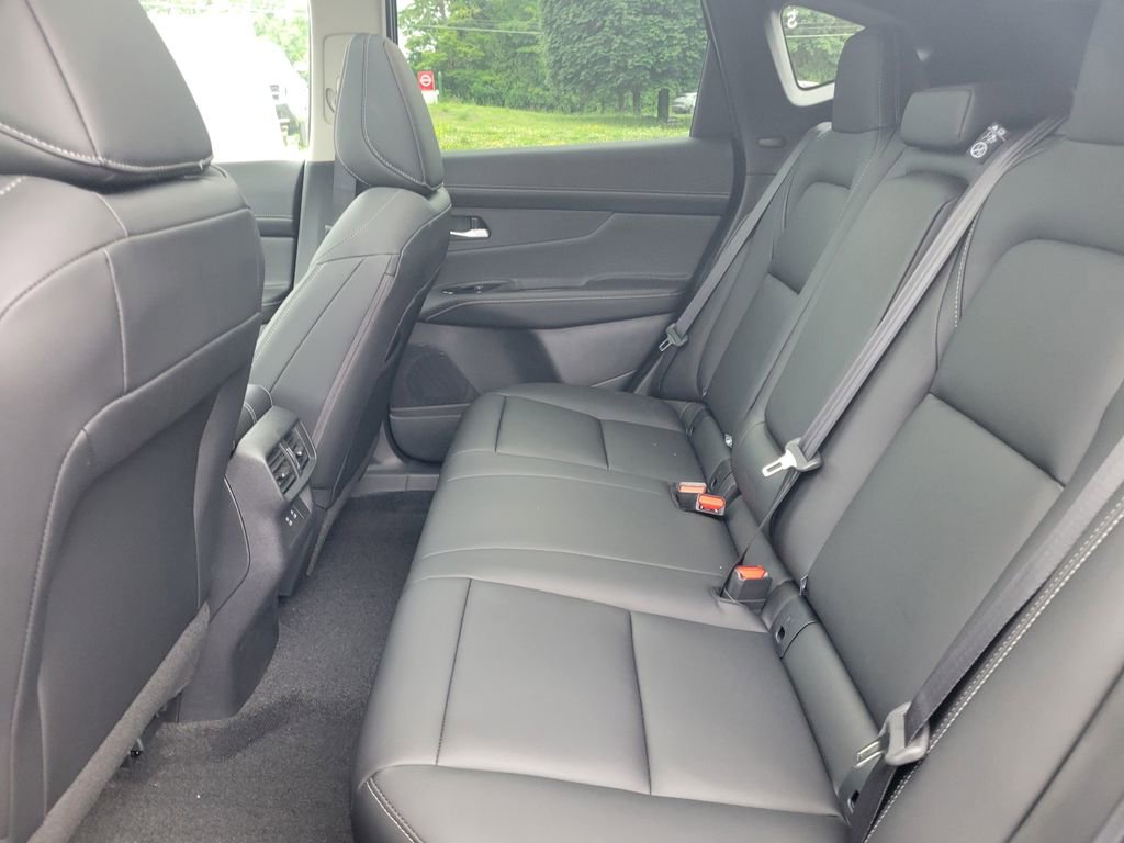 New 2025 Nissan Murano SL w/ Cargo Package image 32