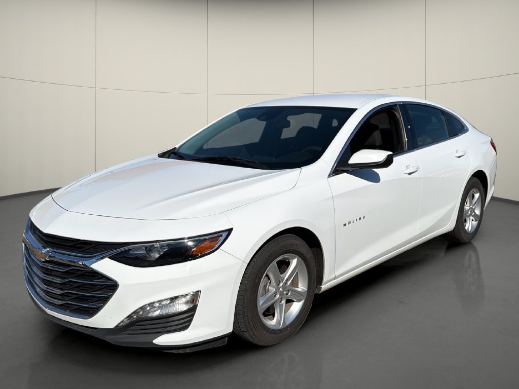 Used 2024 Chevrolet Malibu LT FWD image 3
