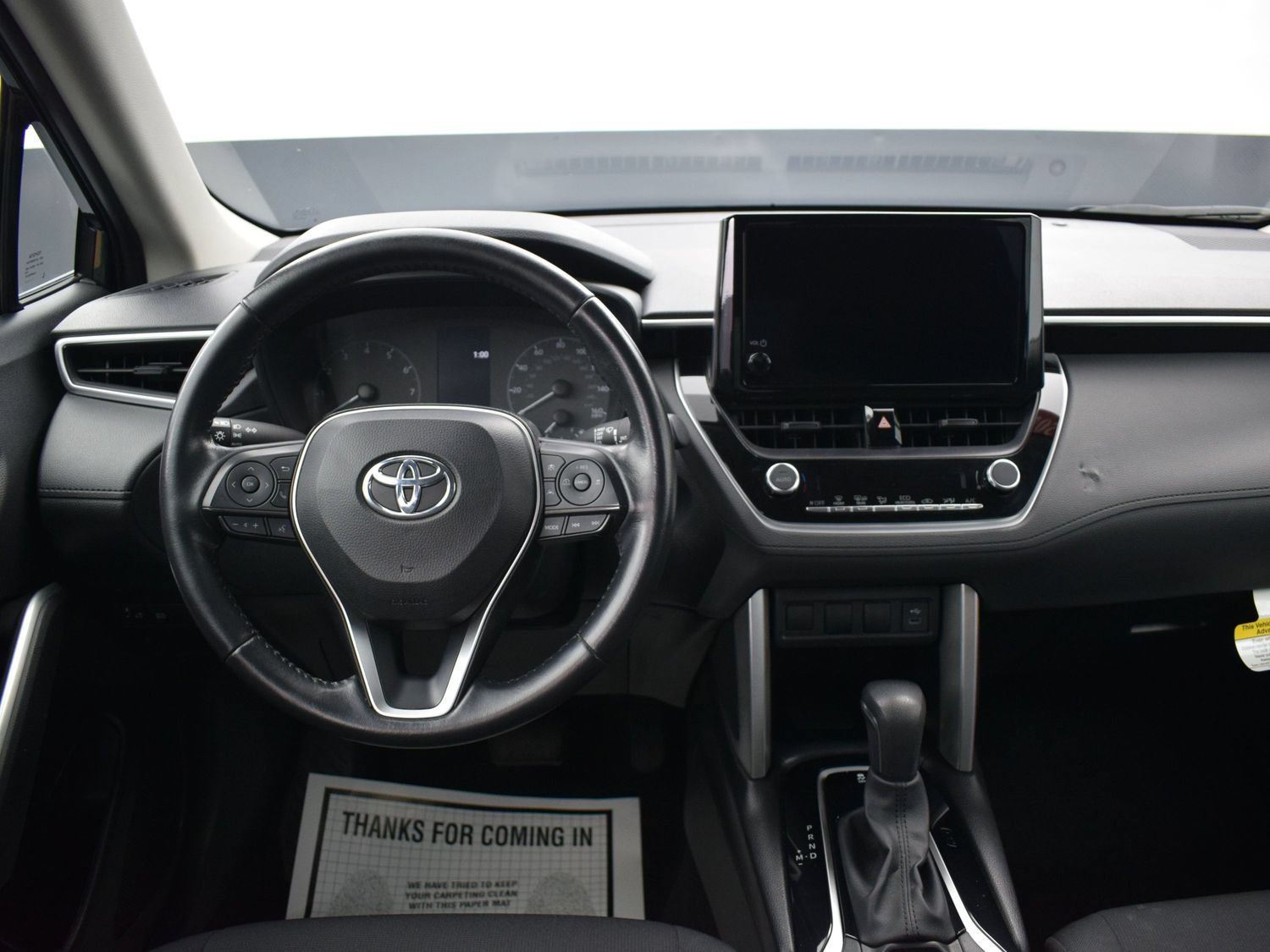 Used 2023 Toyota Corolla Cross LE FWD image 6