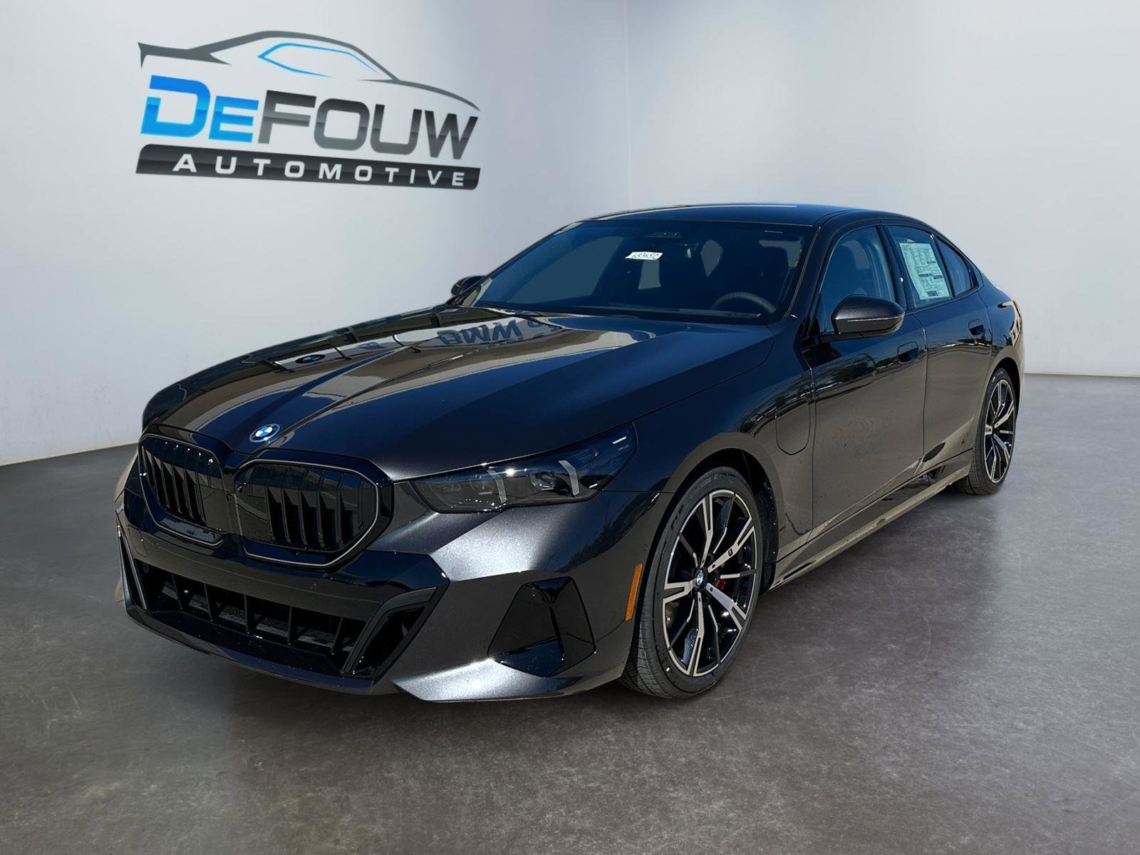 New 2026 BMW 550e xDrive AWD/4WD image 27