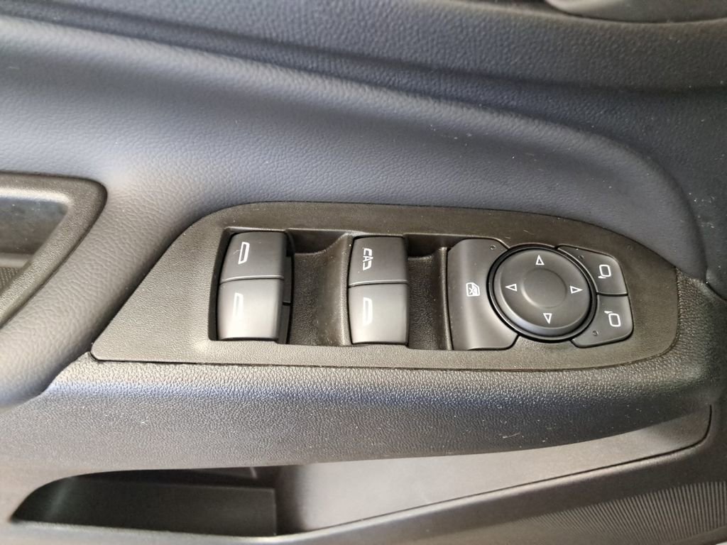 Used 2023 Chevrolet Equinox LT FWD image 18
