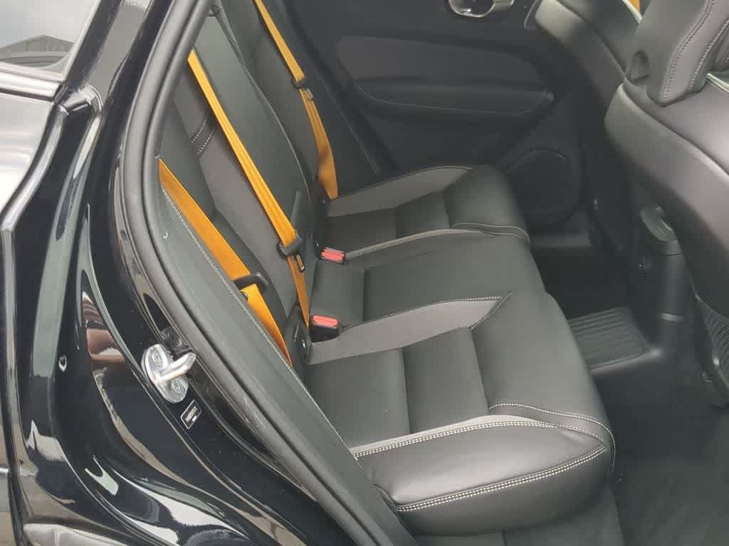 Certified 2024 Volvo XC60 T8 Polestar w/ Protection Package Premier AWD/4WD image 19