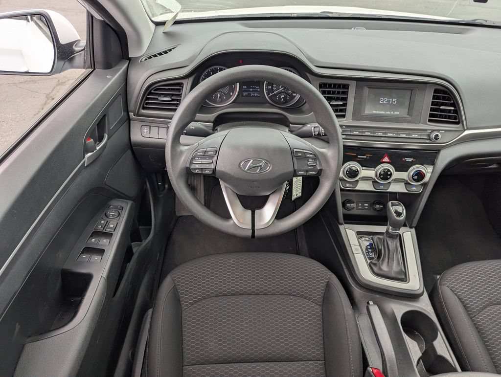 Used 2019 Hyundai Elantra SE w/ Cargo Package FWD image 26