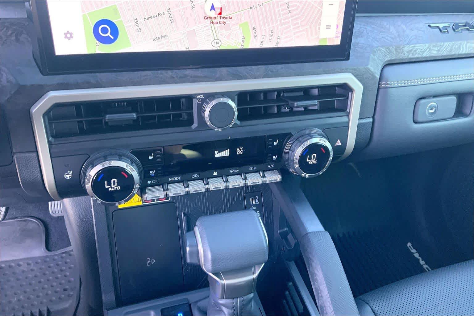 Certified 2026 Toyota Tacoma Limited AWD/4WD image 35