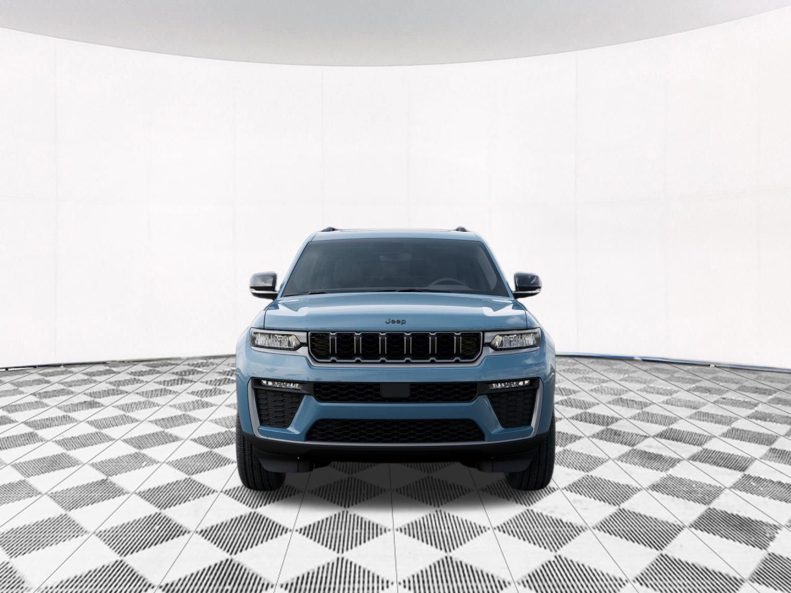 New 2026 Jeep Grand Cherokee L Limited w/ Limited Altitude Package AWD/4WD image 8