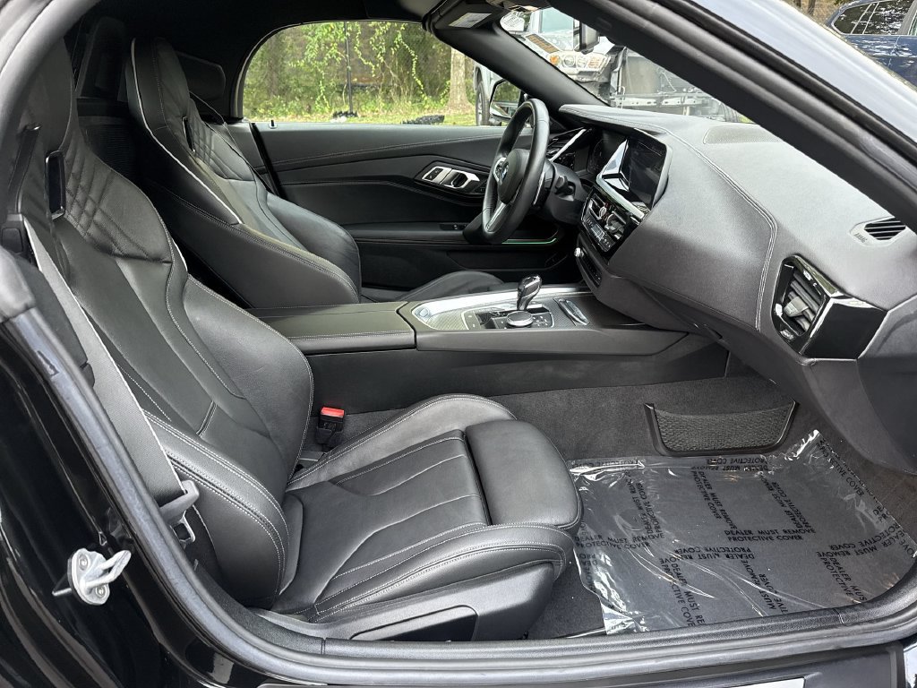 Used 2019 BMW Z4 sDrive30i w/ M Sport Package RWD image 24