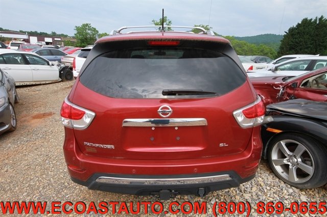 Used 2013 Nissan Pathfinder SL w/ SL Premium Pkg FWD image 6