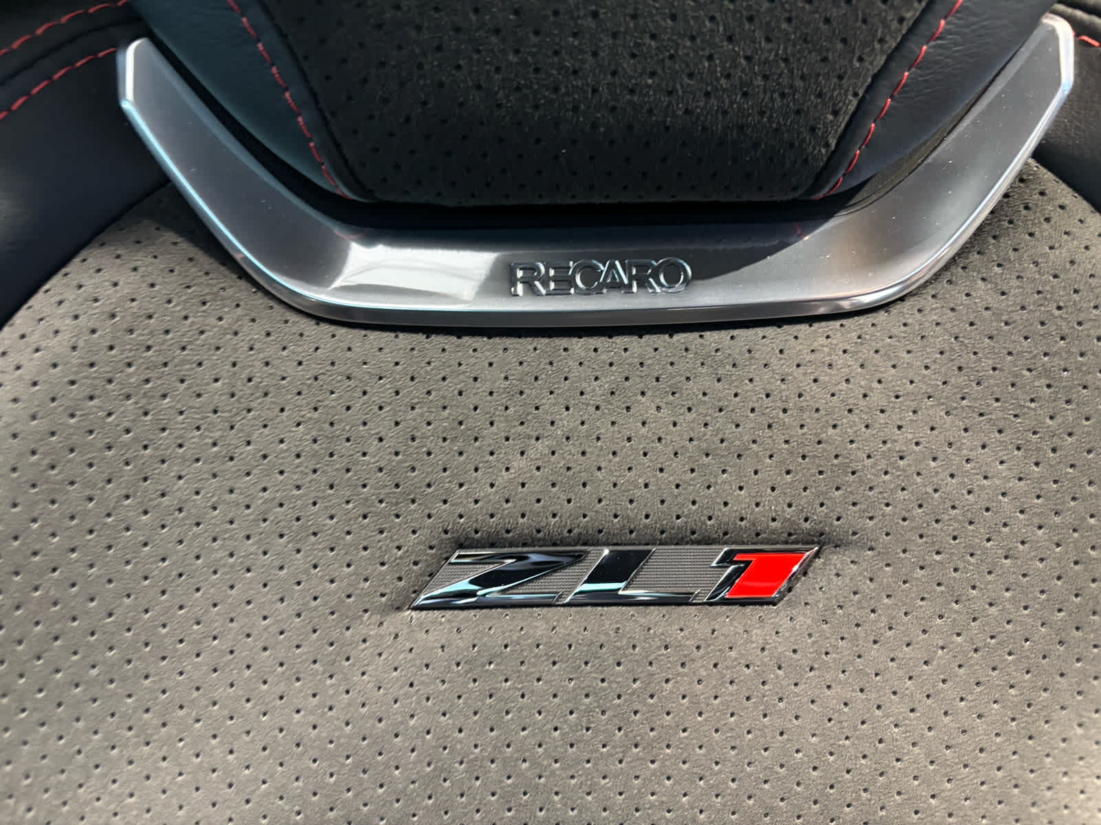 Certified 2022 Chevrolet Camaro ZL1 RWD image 12