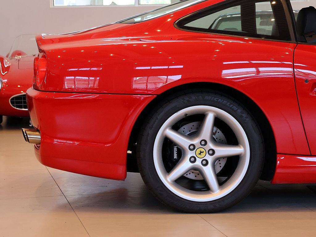 Used 1998 Ferrari 550 Maranello image 17