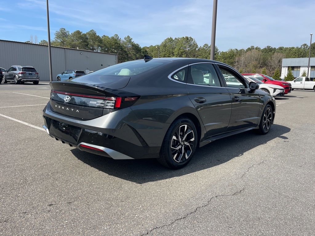 Used 2025 Hyundai Sonata SEL image 5