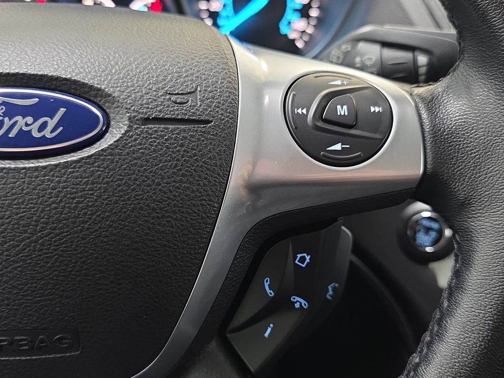 Used 2014 Ford Escape Titanium AWD/4WD image 17