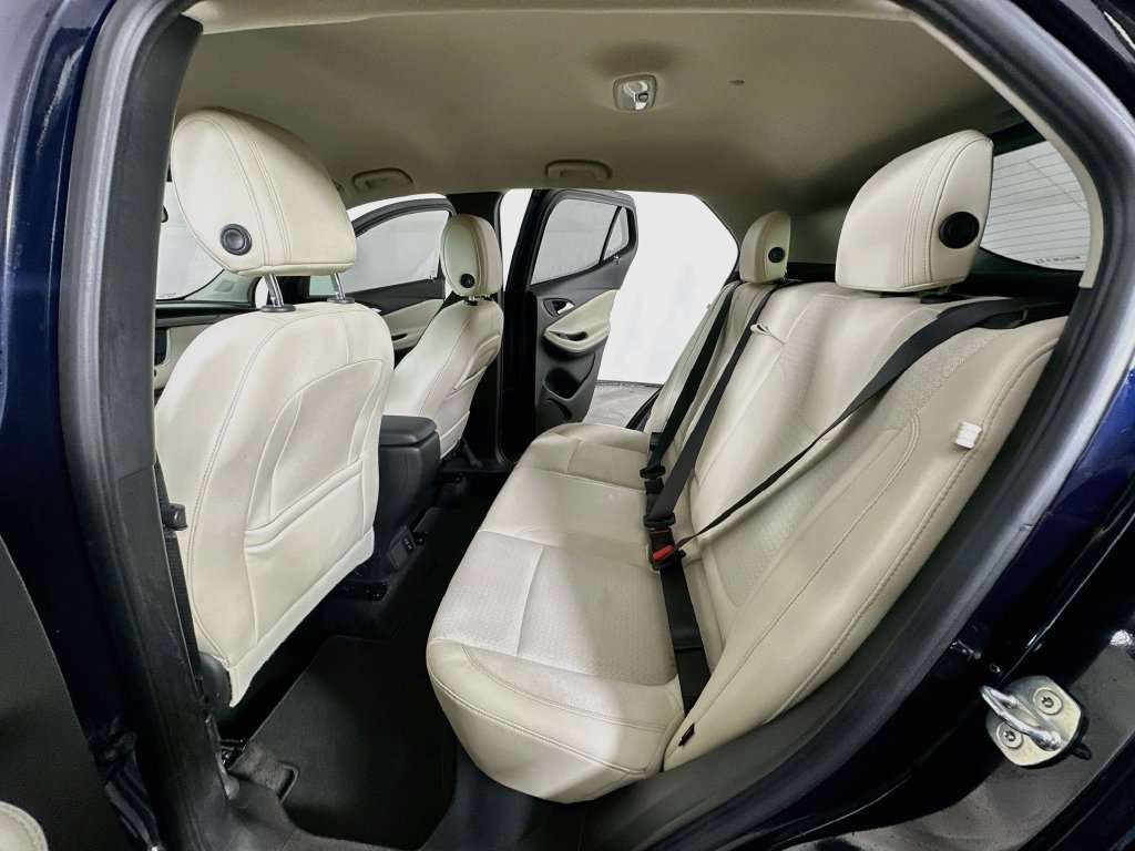 Used 2020 Buick Encore GX Select w/ Sport Touring Package FWD image 16