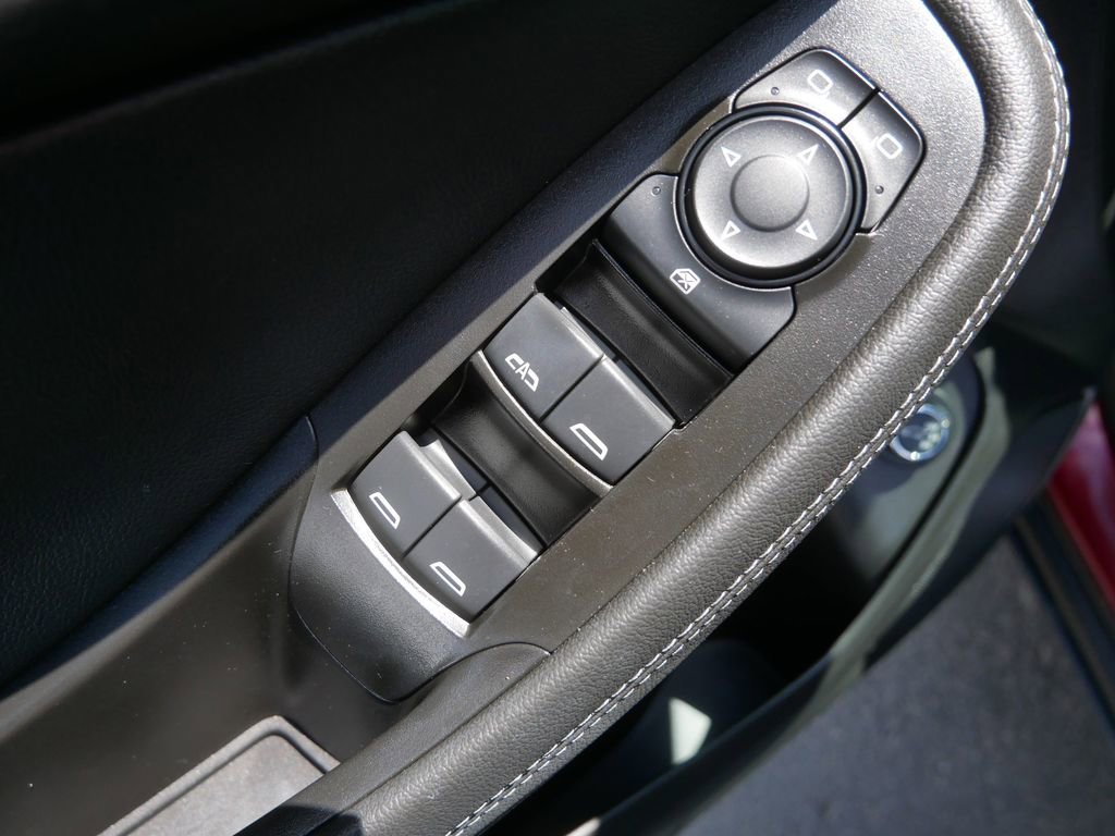Used 2023 Buick Encore GX Essence w/ Experience Buick Package image 14