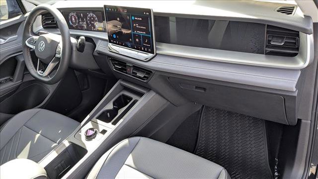 New 2026 Volkswagen Tiguan SE image 29