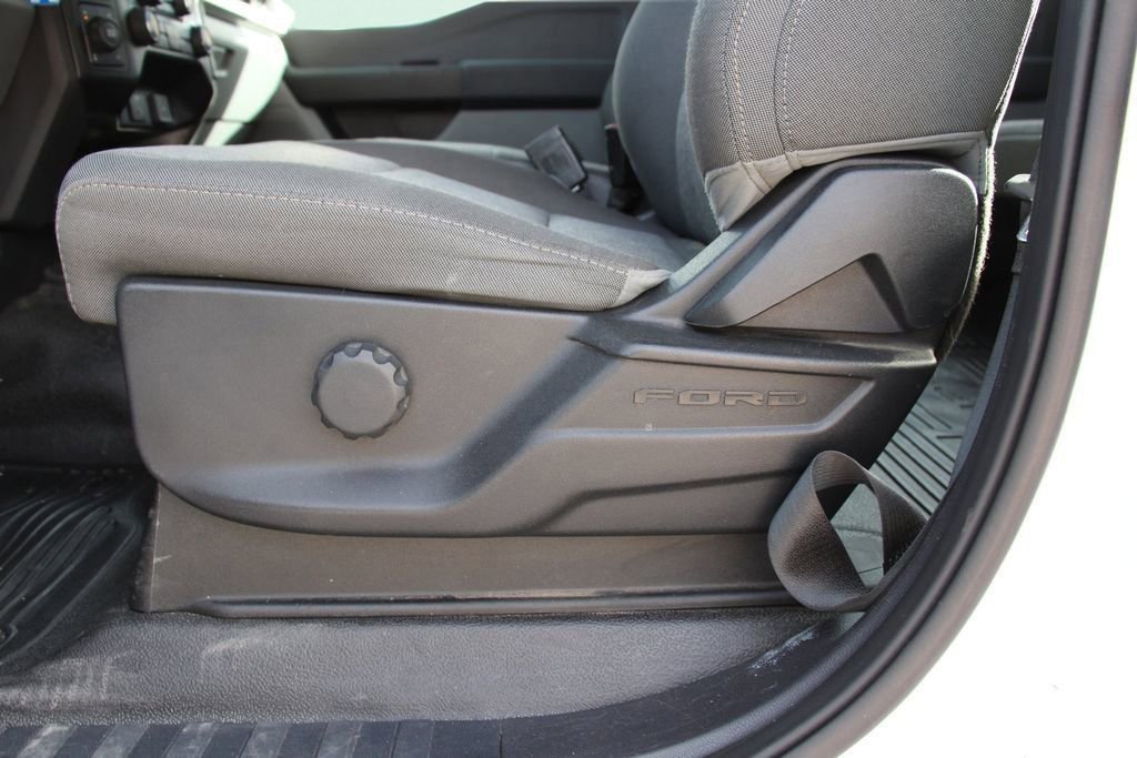 Used 2018 Ford F250 XL w/ Power Equipment Group image 52
