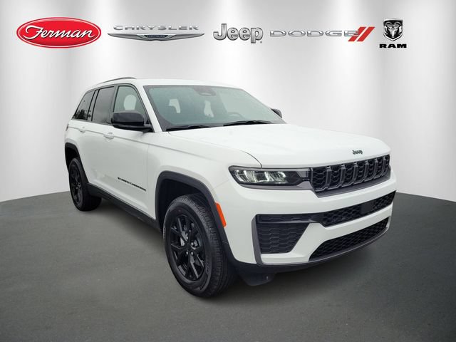 New 2026 Jeep Grand Cherokee Altitude RWD video 1