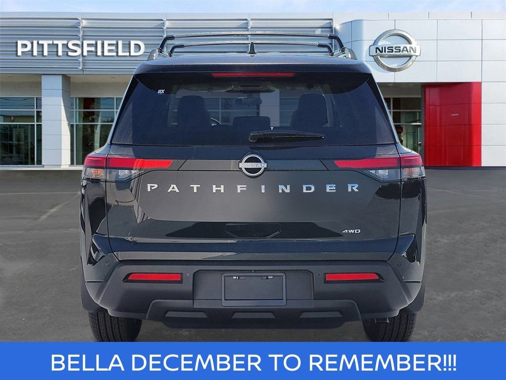 New 2025 Nissan Pathfinder SV image 4
