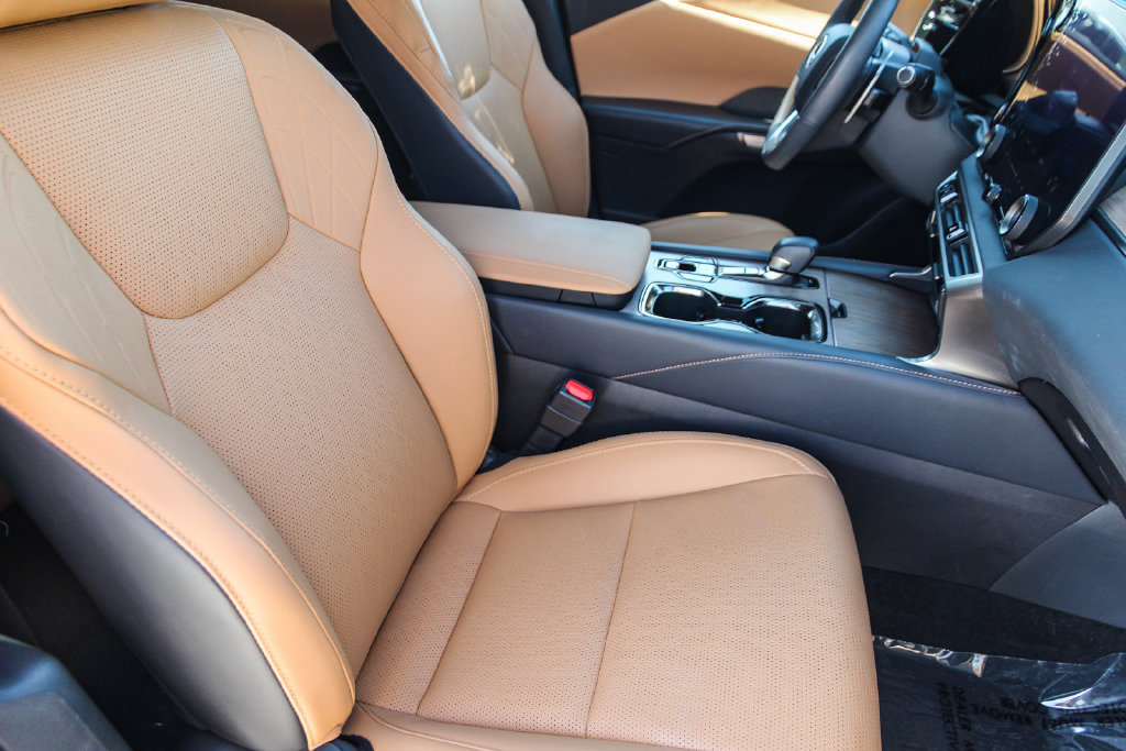 Certified 2024 Lexus RX 350 Premium Plus w/ Convenience Package FWD image 18