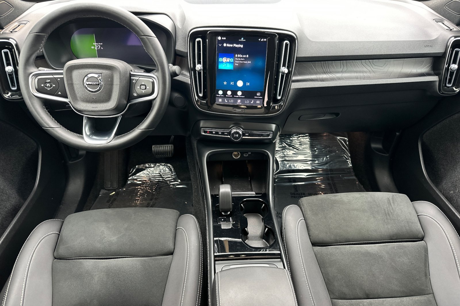 Certified 2023 Volvo C40 P8 Recharge Plus AWD/4WD image 15