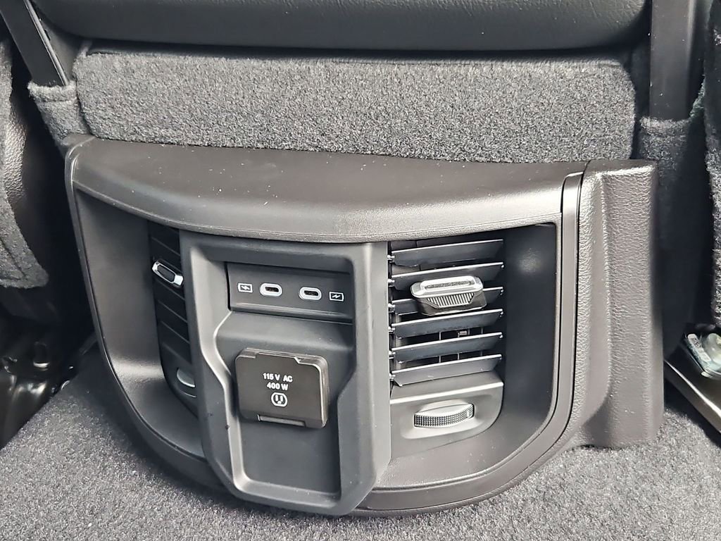 New 2026 RAM 2500 Laramie AWD/4WD image 29