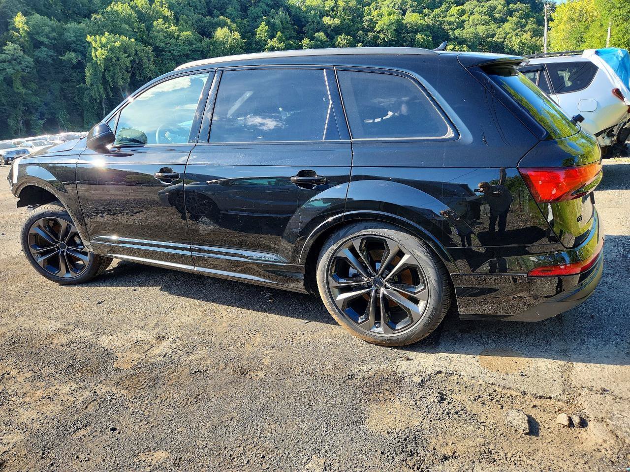 Used 2026 Audi Q7 3.0T Premium Plus w/ Premium Plus Package AWD/4WD image 4