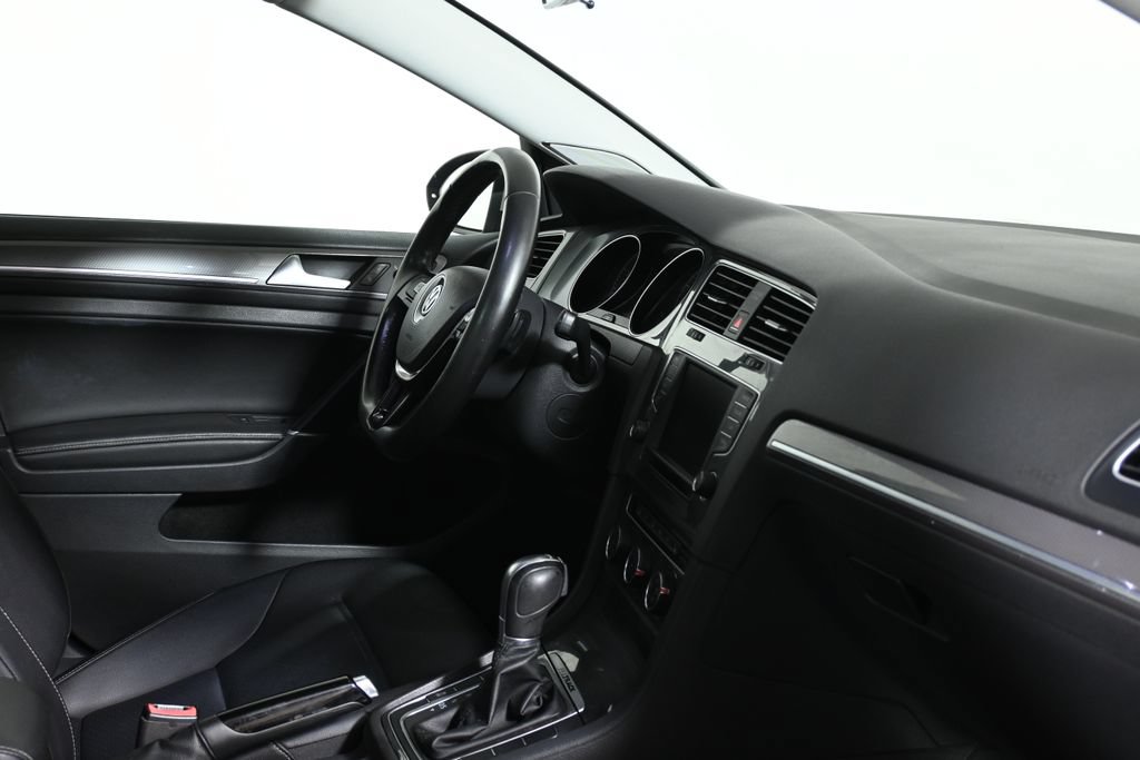 Used 2017 Volkswagen Golf Alltrack S AWD/4WD image 33