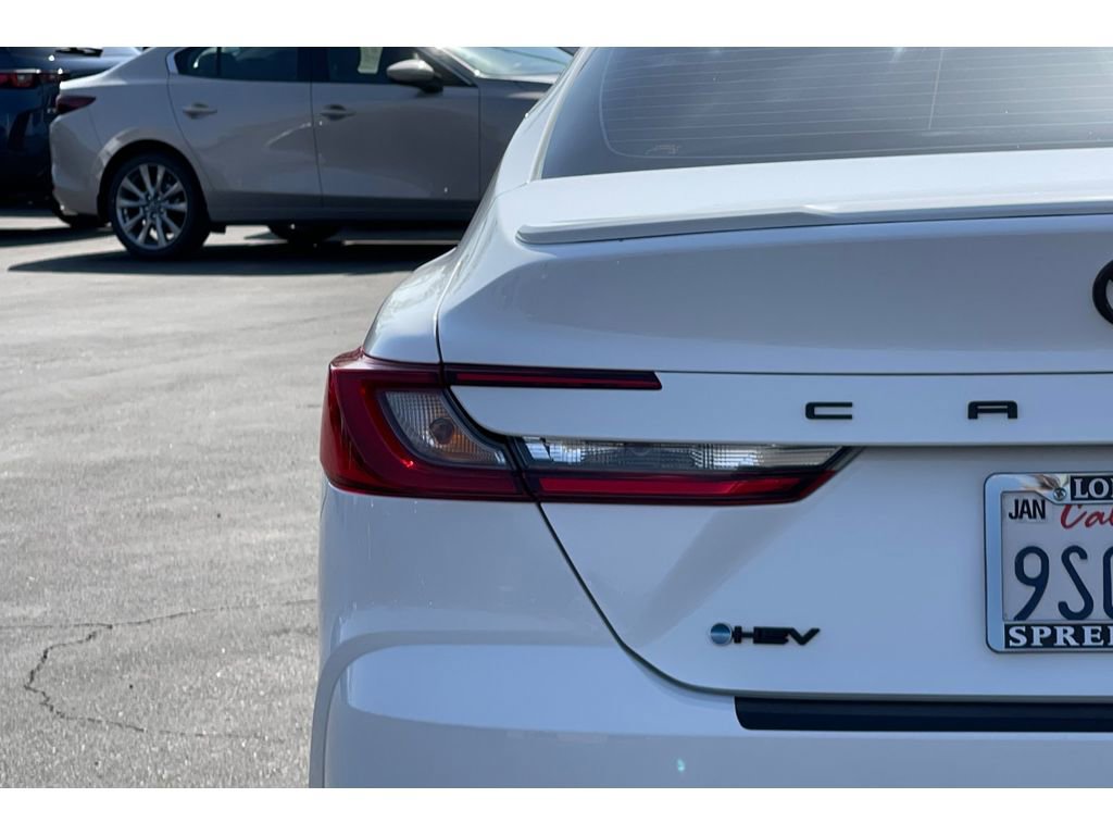 Used 2025 Toyota Camry SE w/ Convenience Package FWD image 46