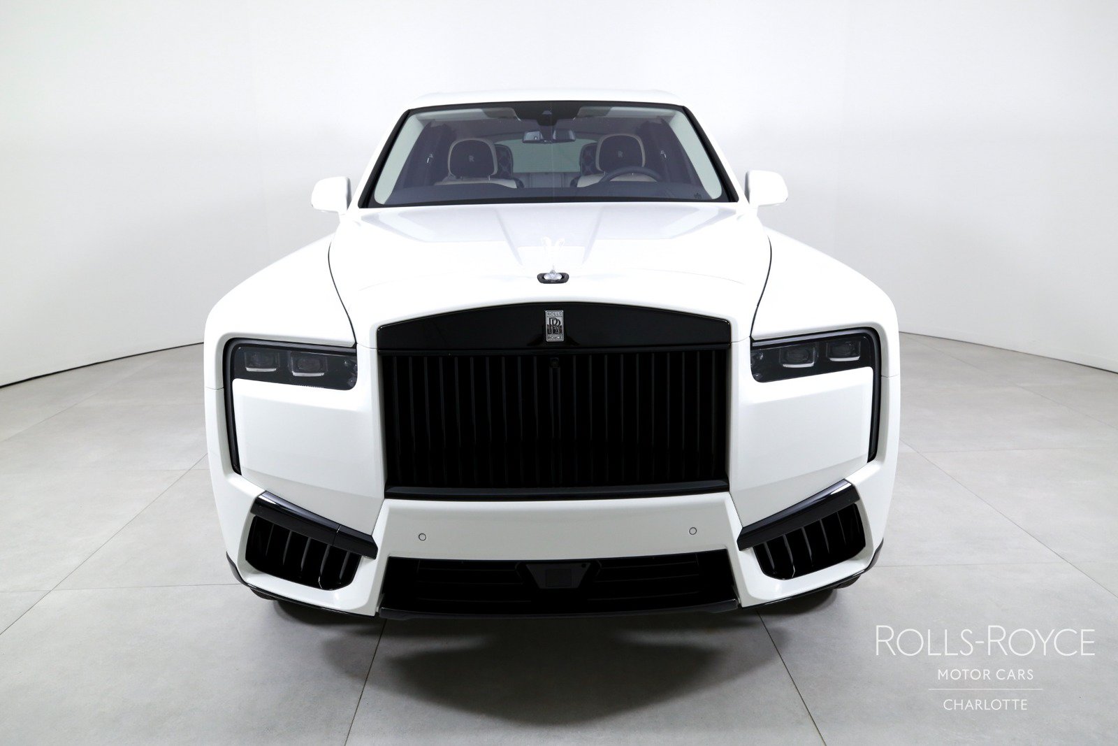 Used 2026 Rolls-Royce Cullinan AWD/4WD image 7