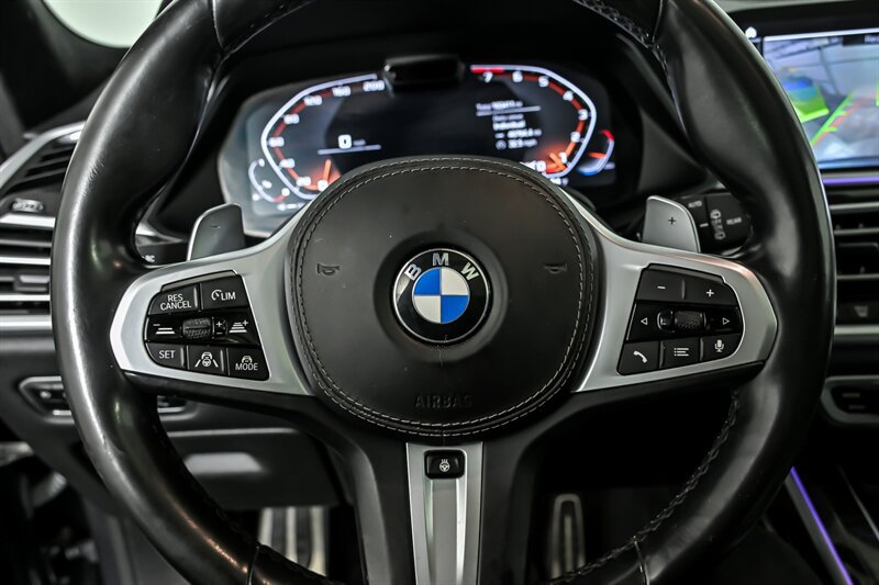 Used 2020 BMW X7 xDrive40i w/ M Sport Package AWD/4WD image 24