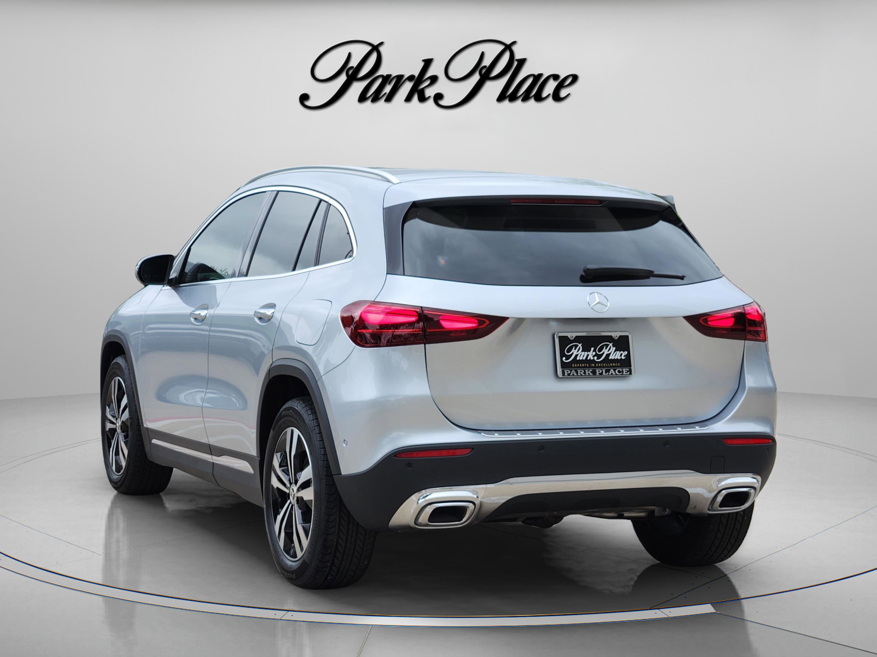 Used 2025 Mercedes-Benz GLA 250 image 3