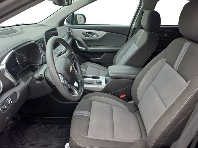 Used 2024 Chevrolet Blazer LT w/ Convenience Package FWD image 9