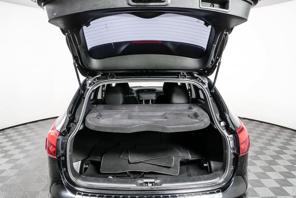 Used 2019 Nissan Rogue Sport SV w/ All-Weather Package FWD image 28
