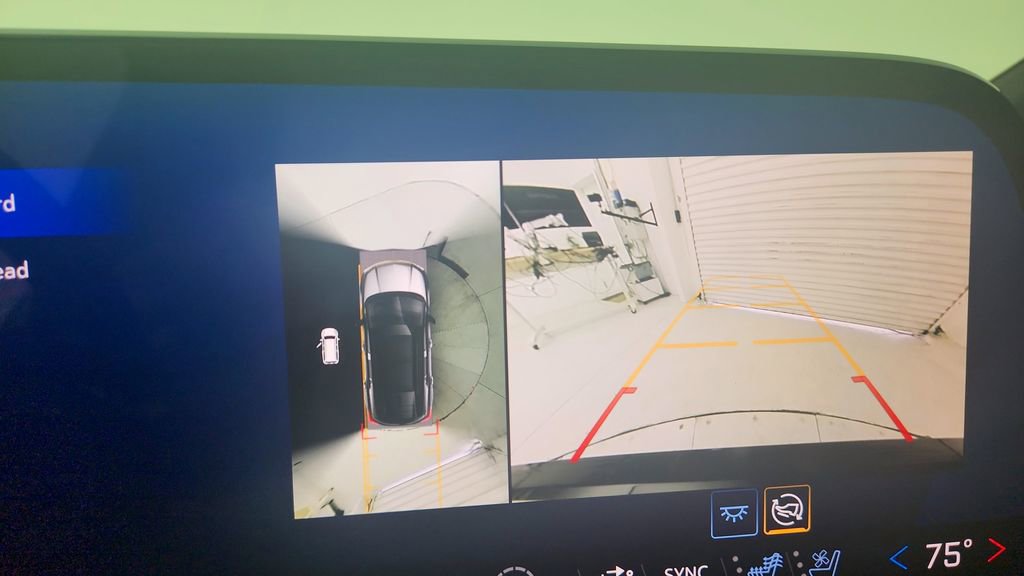 Certified 2024 Chevrolet Blazer EV RS image 22