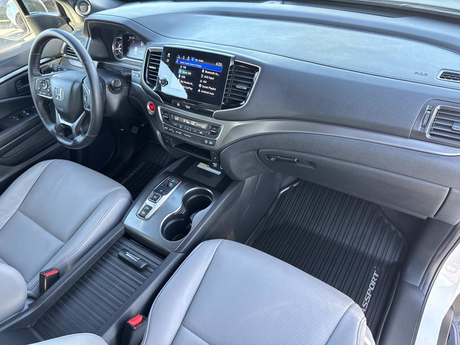Used 2023 Honda Passport EX-L image 34