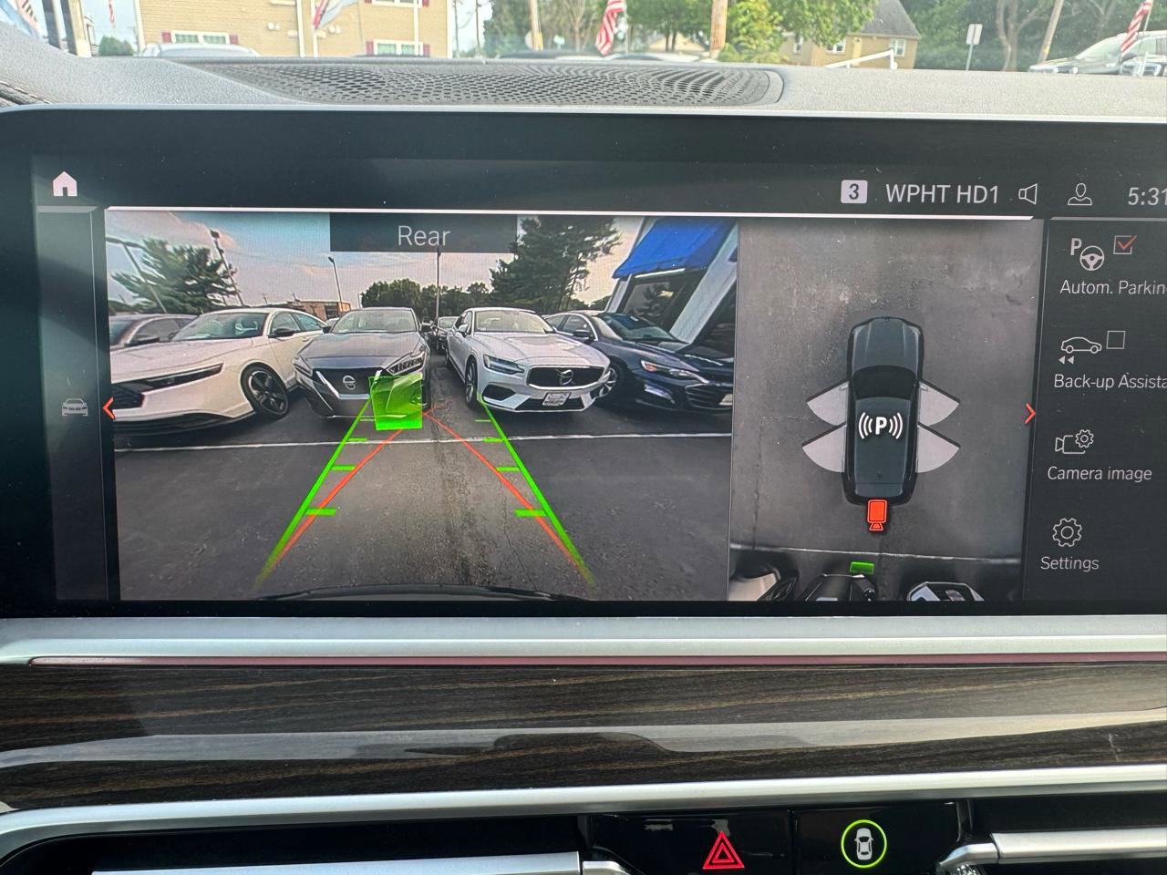 Used 2021 BMW X5 xDrive40i w/ Convenience Package AWD/4WD image 18