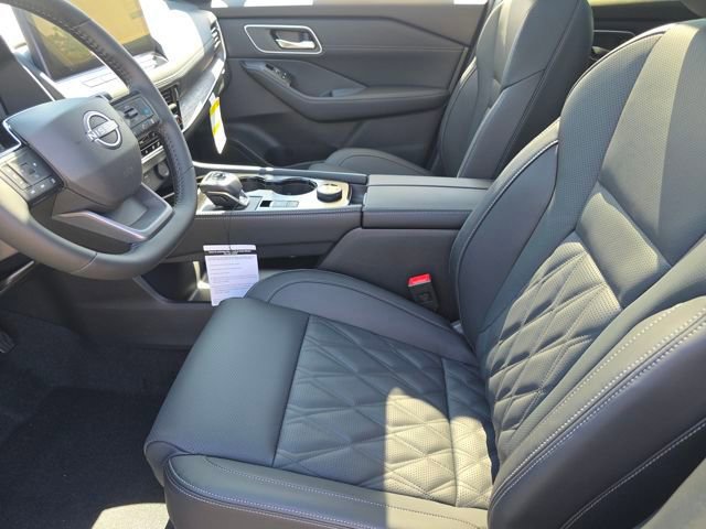 New 2026 Nissan Rogue Platinum w/ Platinum Premium Package image 25