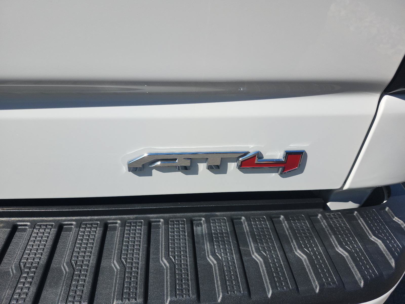 Certified 2026 GMC Sierra 1500 AT4 w/ AT4 Premium Package AWD/4WD image 5