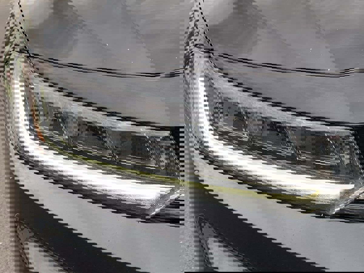 Used 2025 Volkswagen Jetta SE image 9