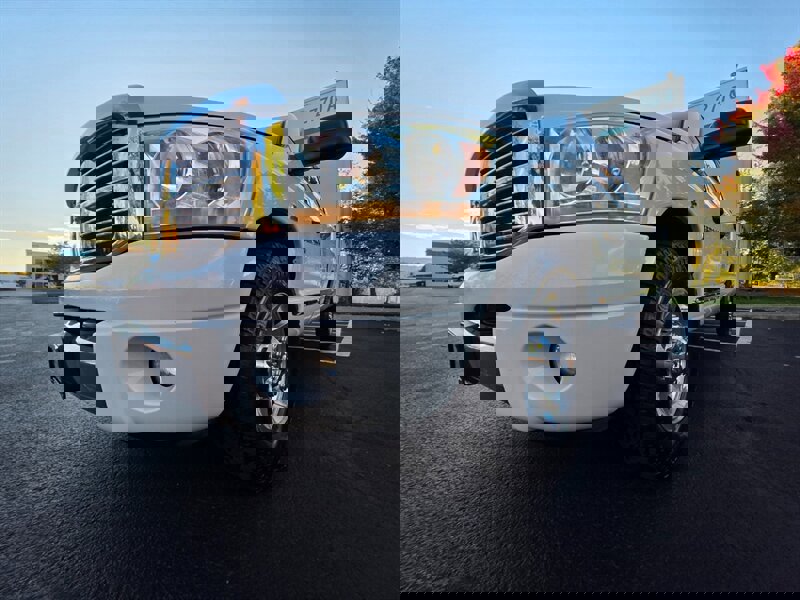 Used 2006 Dodge Ram 2500 Truck Laramie image 9